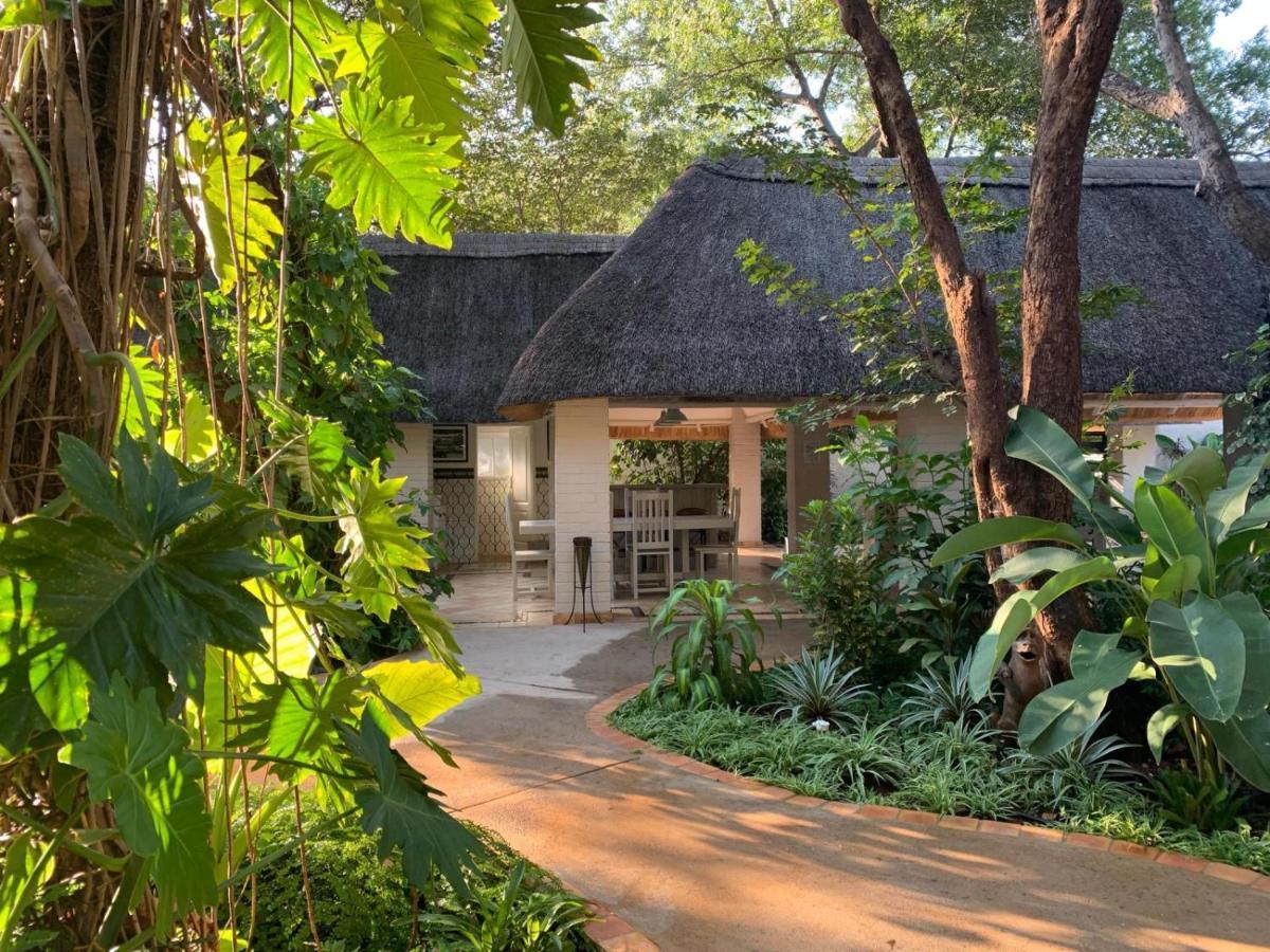 Pamarah Lodge Виктория Фолс Екстериор снимка
